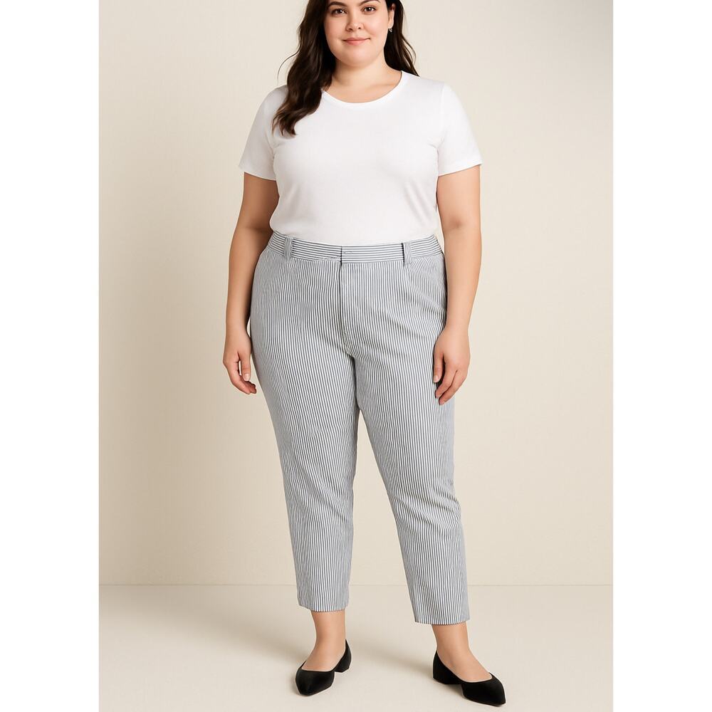 Amanda & Chelsea Plus 18W Contemporary Fit Ankle Pants Low Rise Gray Stripe